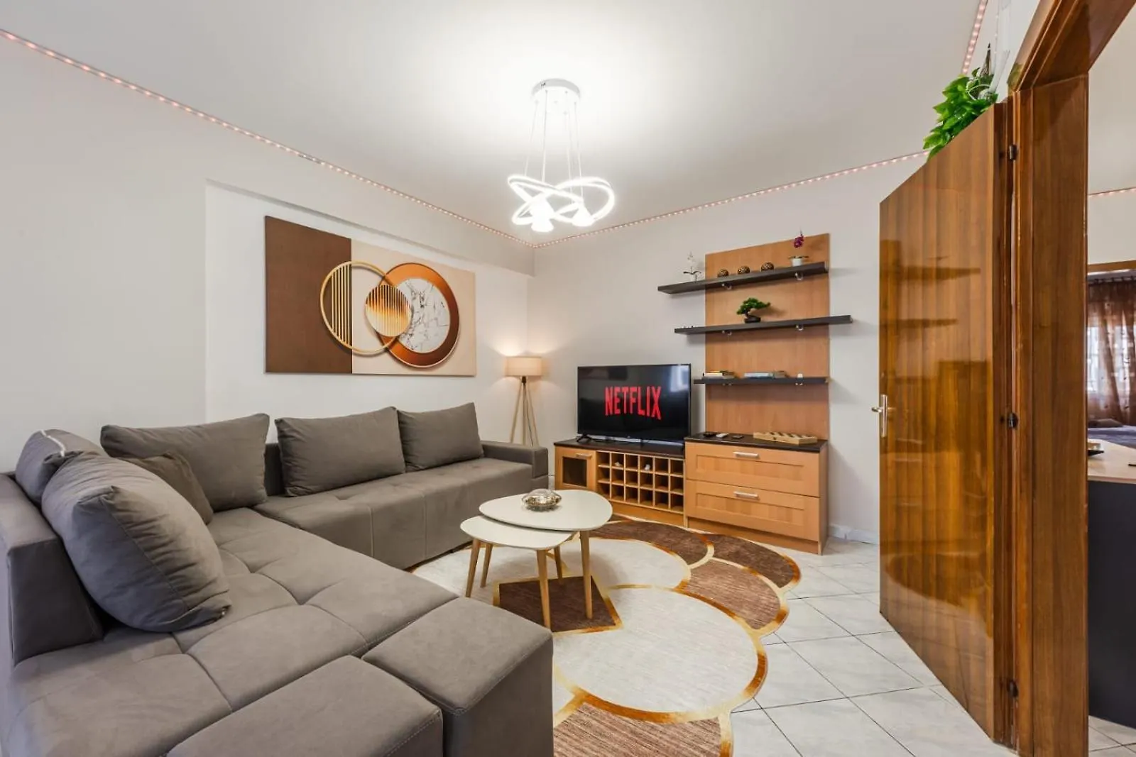 Aria Beachfront Residences Durres Apartment